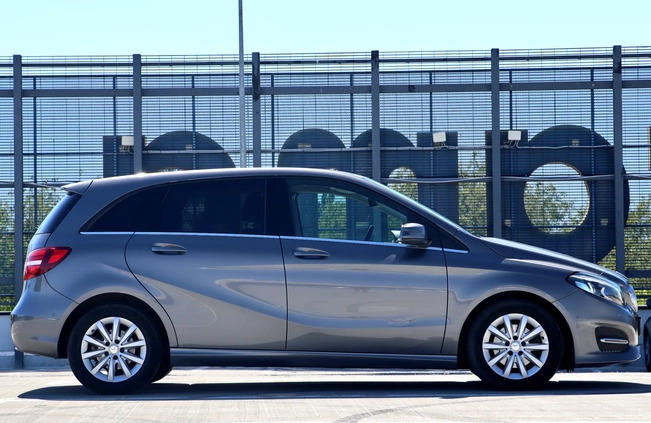 Mercedes-Benz Klasa B cena 58600 przebieg: 116276, rok produkcji 2015 z Różan małe 667
